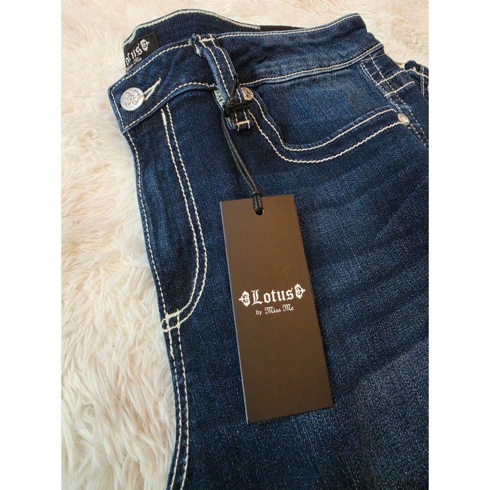 NWT Lotus by Miss Me Mid Rise Straight Embellished Jeans Size 35 / 20 Plus Size